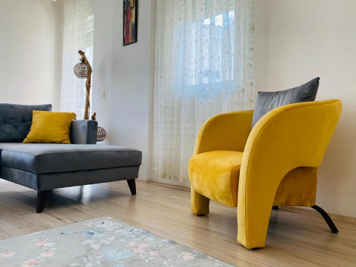 Image 1 of Aether Flats No7,Old Town, Beach, Central, Netflix