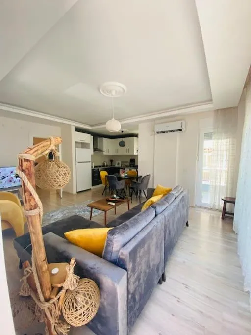Image 4 of Aether Flats No7,Old Town, Beach, Central, Netflix