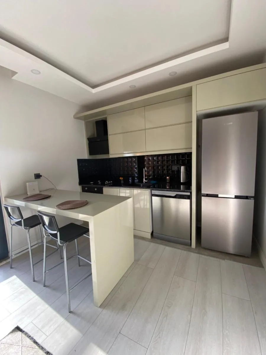 Image 4 of Antalya Havalimanına Yakın Havuzlu 1+1 Lux Daire