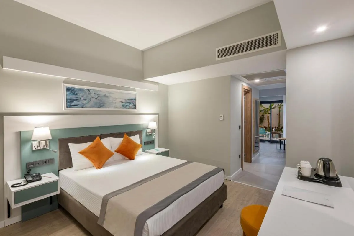 Image 1 of Arcanus Hotels Trendline Side