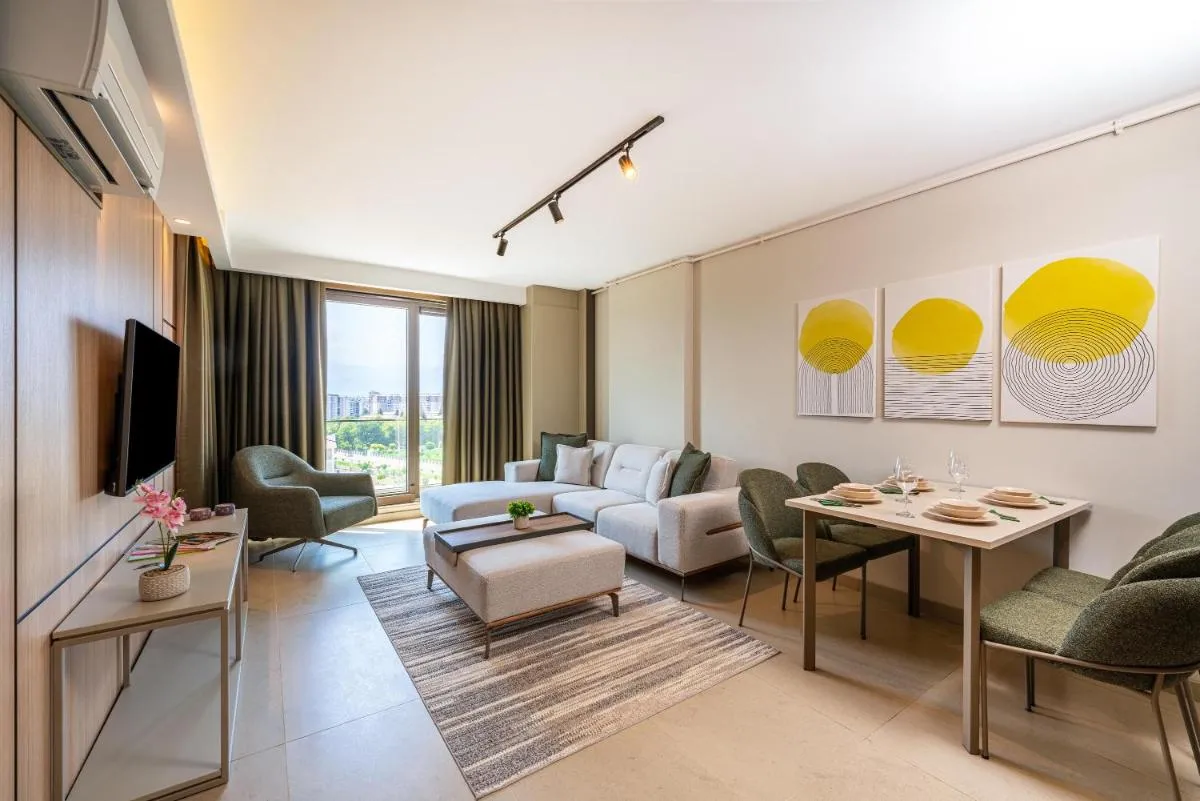 Image 4 of Casamax Suites