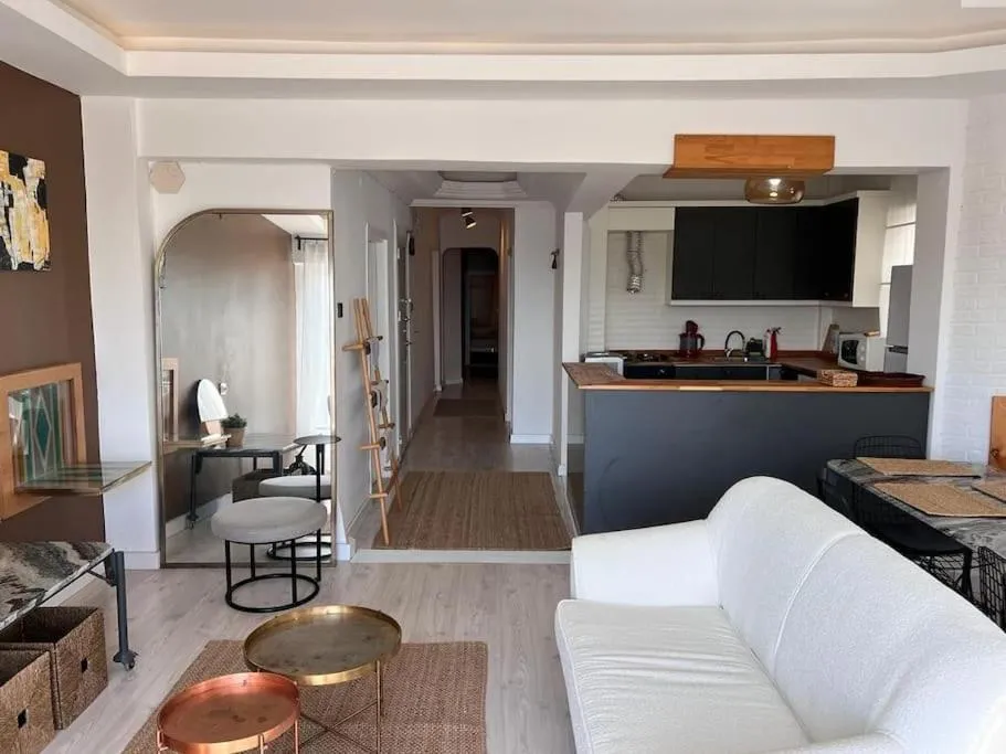 Image 1 of Cozy Flat with Seaview and Beach