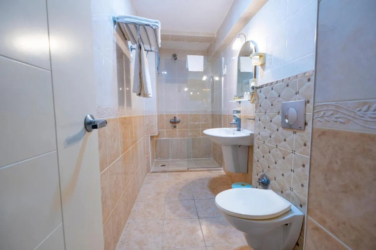 Image 2 of Deluxe Ersoy Hotel