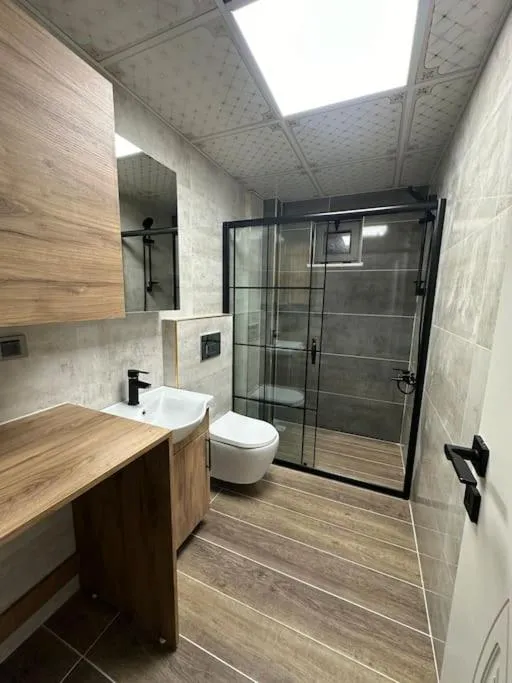 Image 4 of Denize yakın konforlu daire