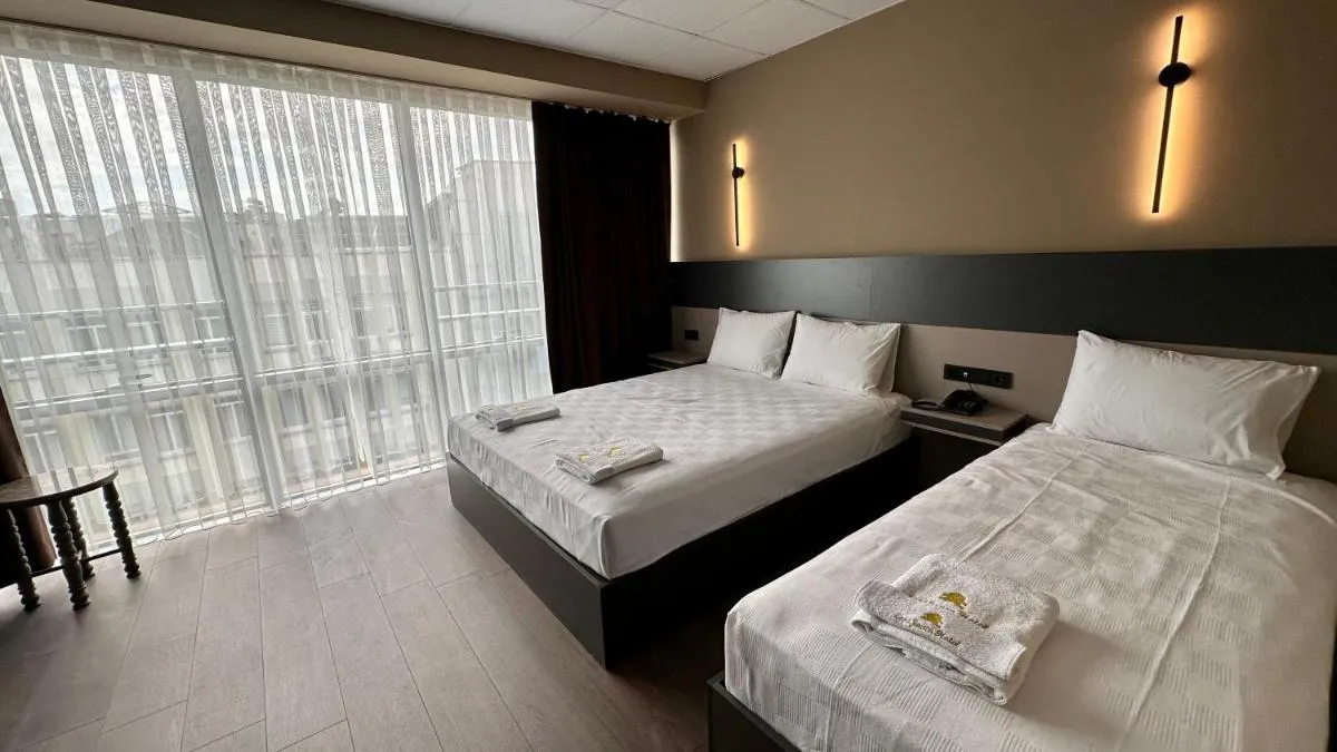 Image 1 of Esse Joven Hotel