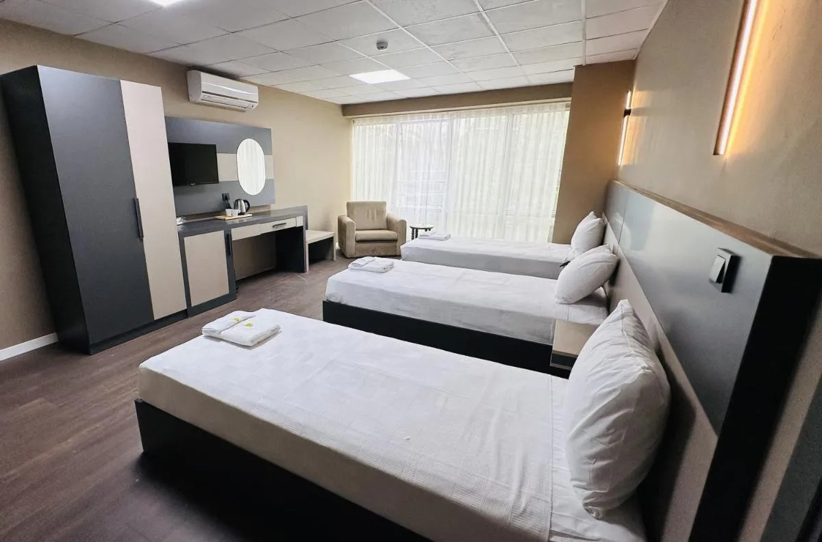 Image 2 of Esse Joven Hotel