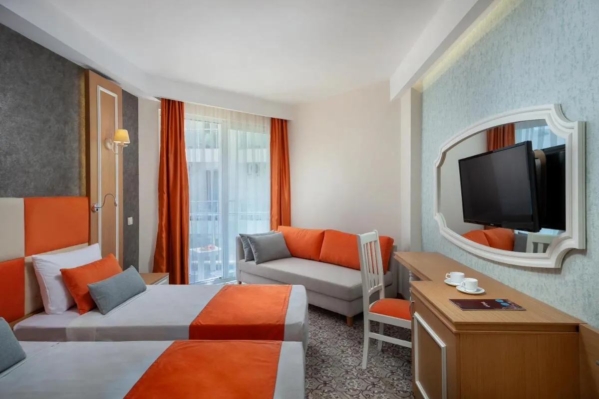 Image 5 of Golden Orange Hotel