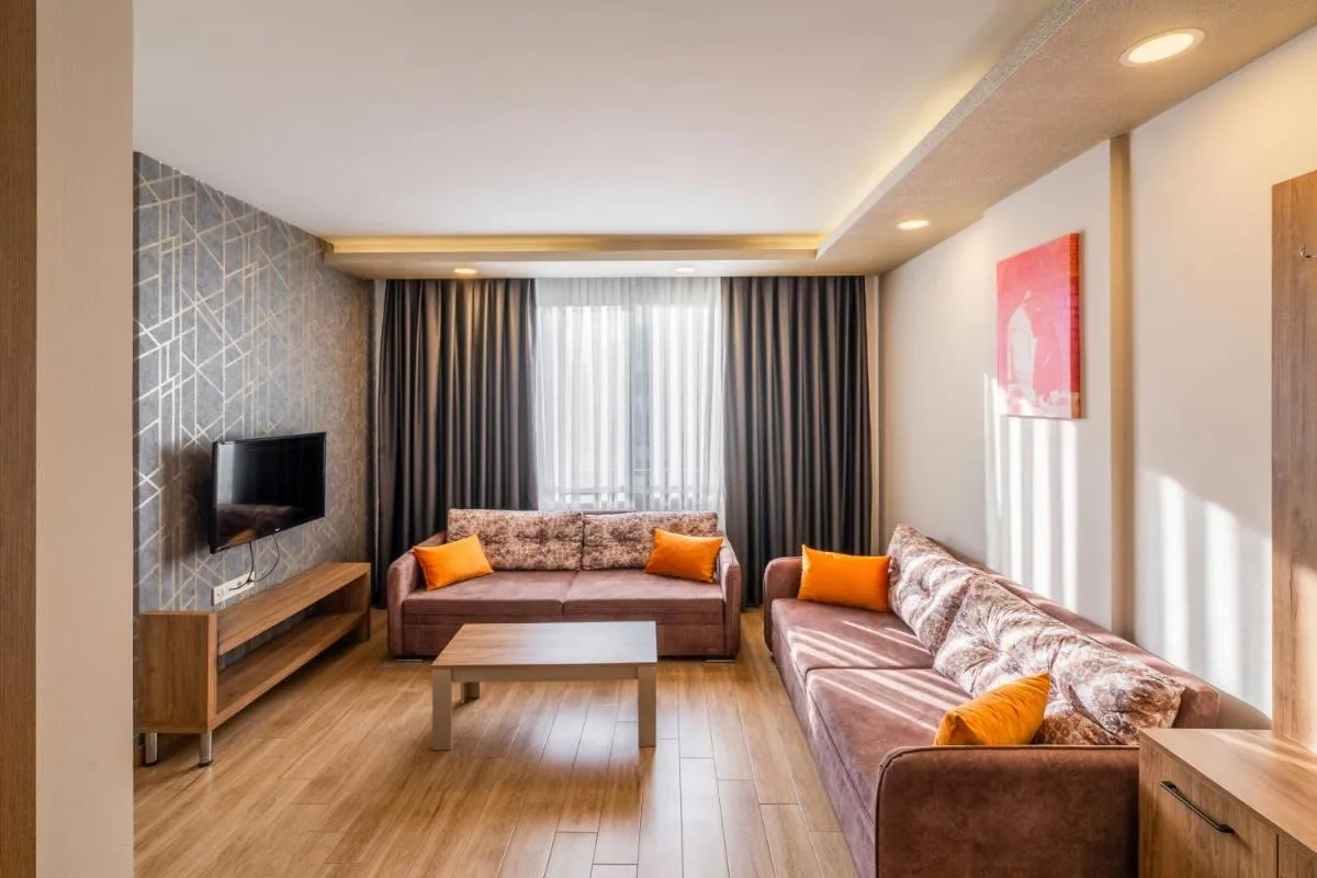 Image 5 of Golden World Suite Hotel