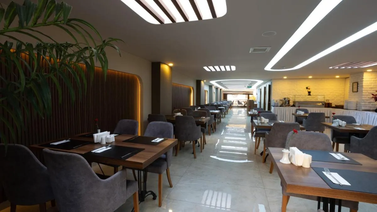 Image 2 of Gurtas Hotel