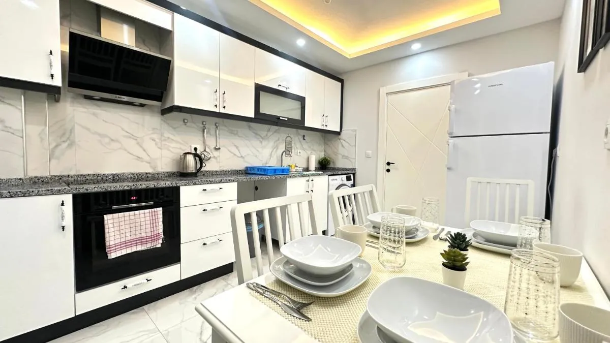 Image 3 of Homely! Design Apartment Antalya, Parking, Balcony, AC!
