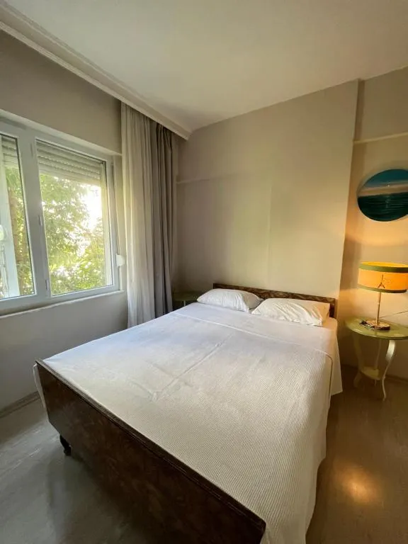 Image of Large and Simple Family House in Antalya Center