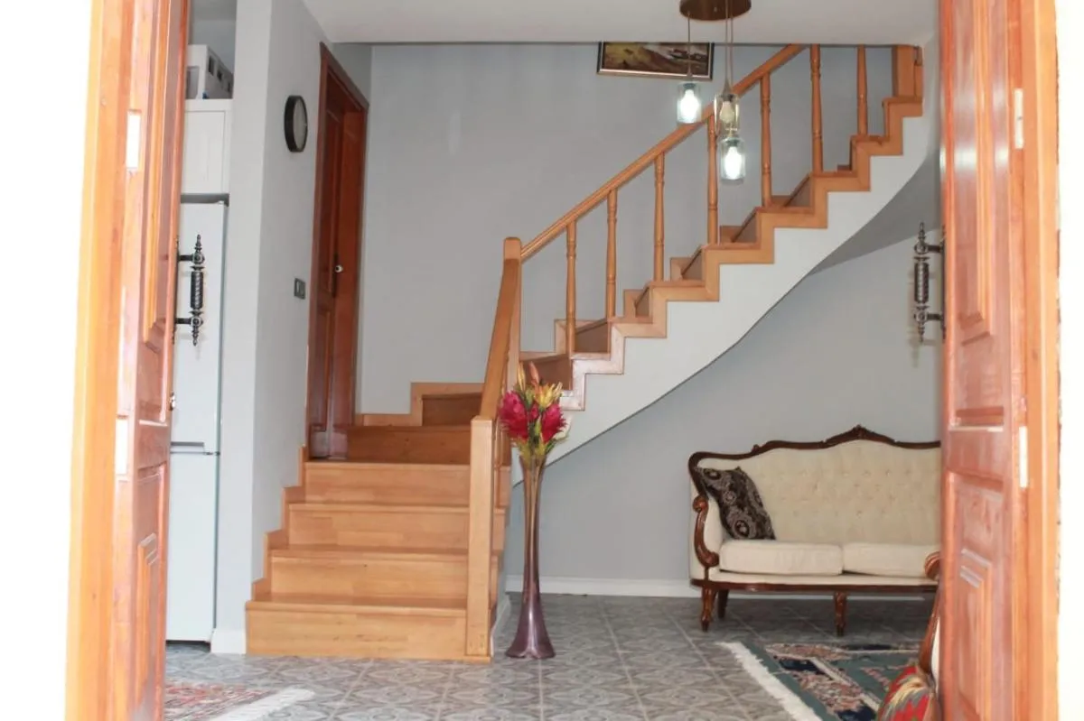Image 2 of Leila old house