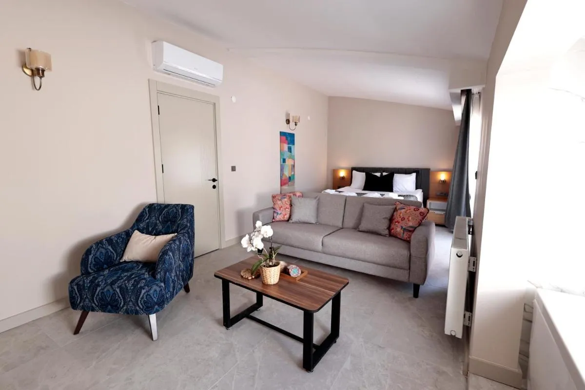 Image 1 of Livia Residence