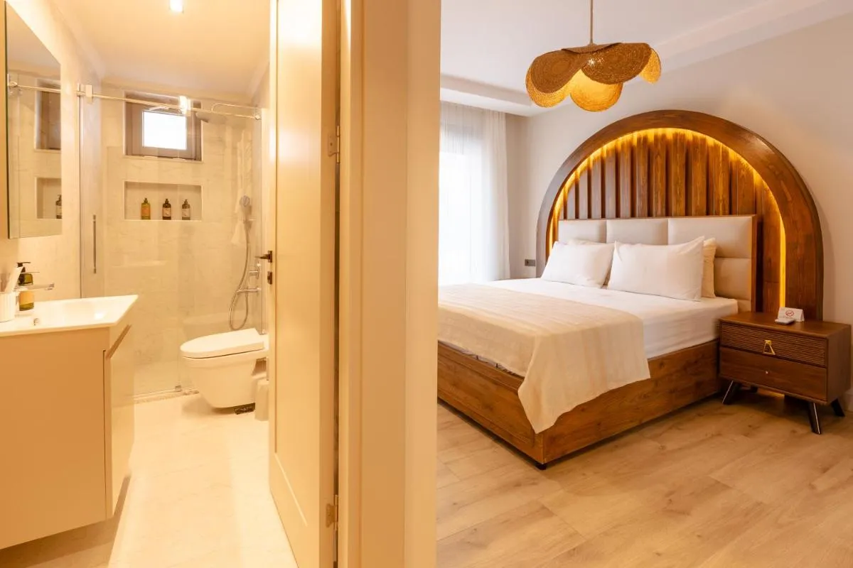 Image 2 of Los Suites