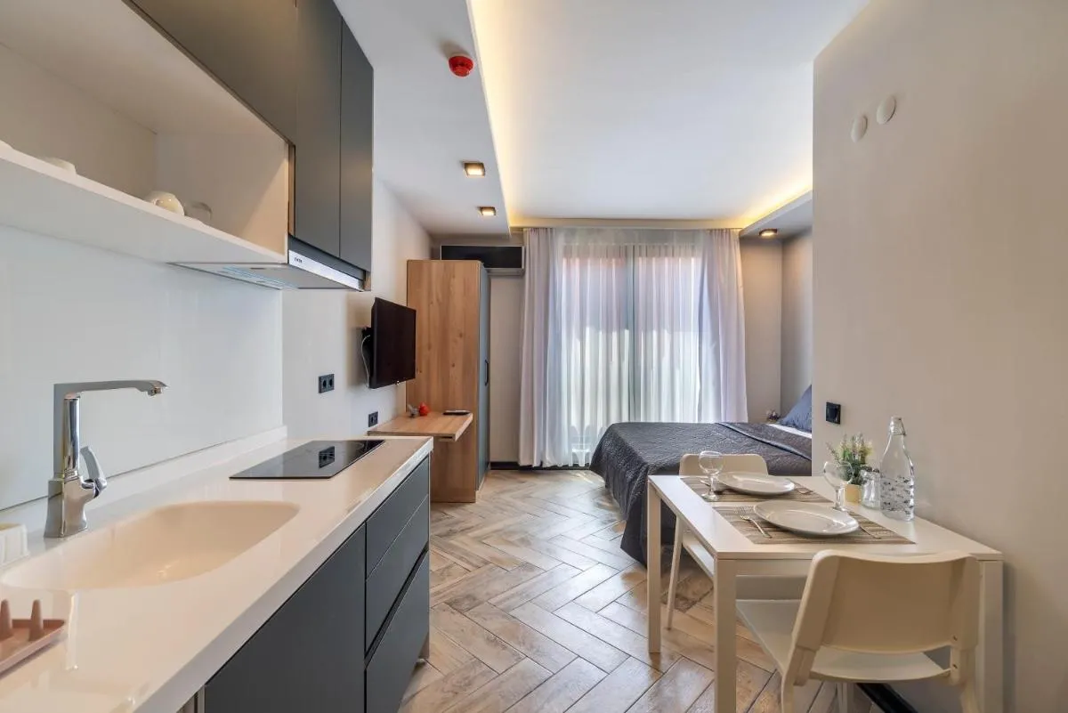 Image 1 of Meyde Boutique Suites