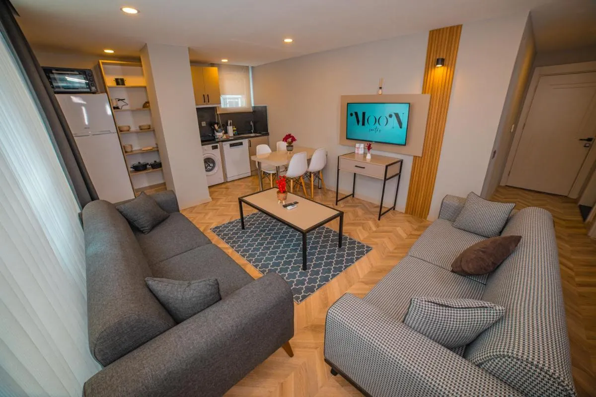 Image 2 of Moon Suites