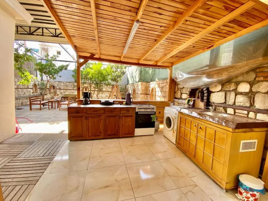 Image 2 of Necip Bey Elegant Villa