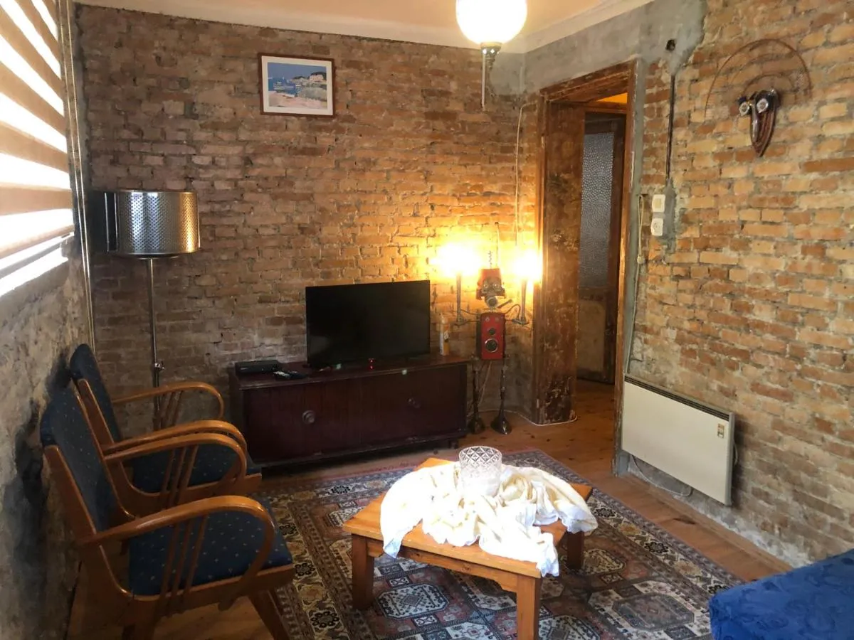 Image 4 of Ozzy homes