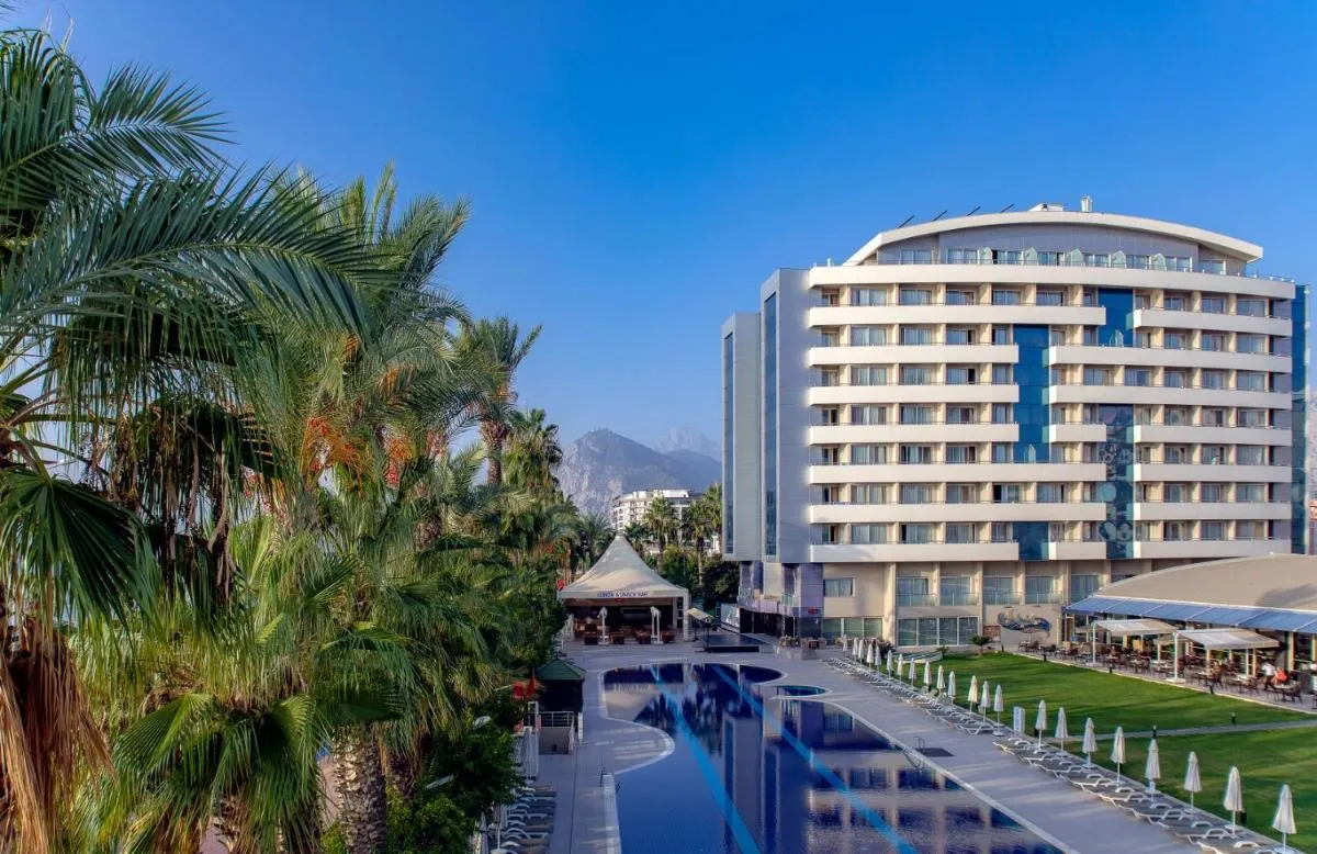 Image 2 of Porto Bello Hotel Resort & Spa