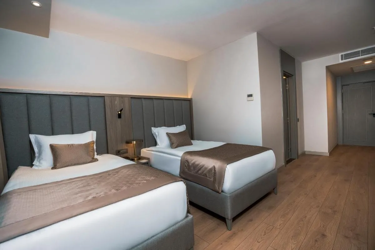Image 1 of RENEX HOTELS