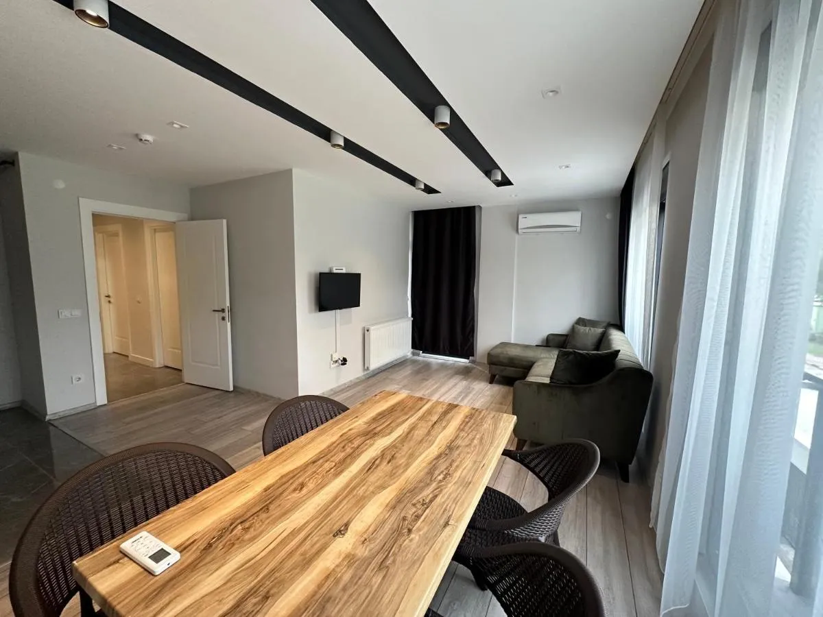 Image 4 of Real Homes Lara
