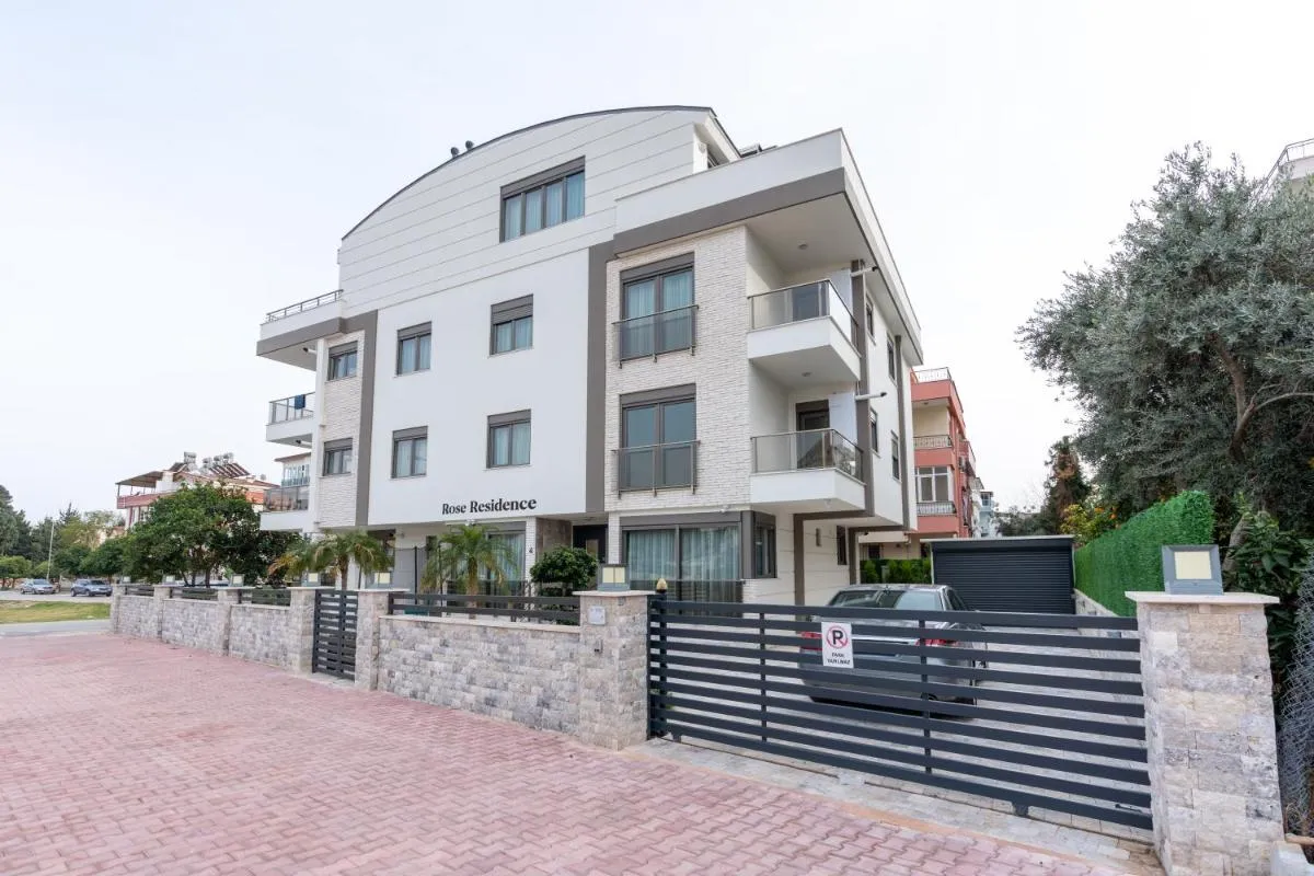 Image 5 of Rose Residence – Trendy Apartments Near The Beach