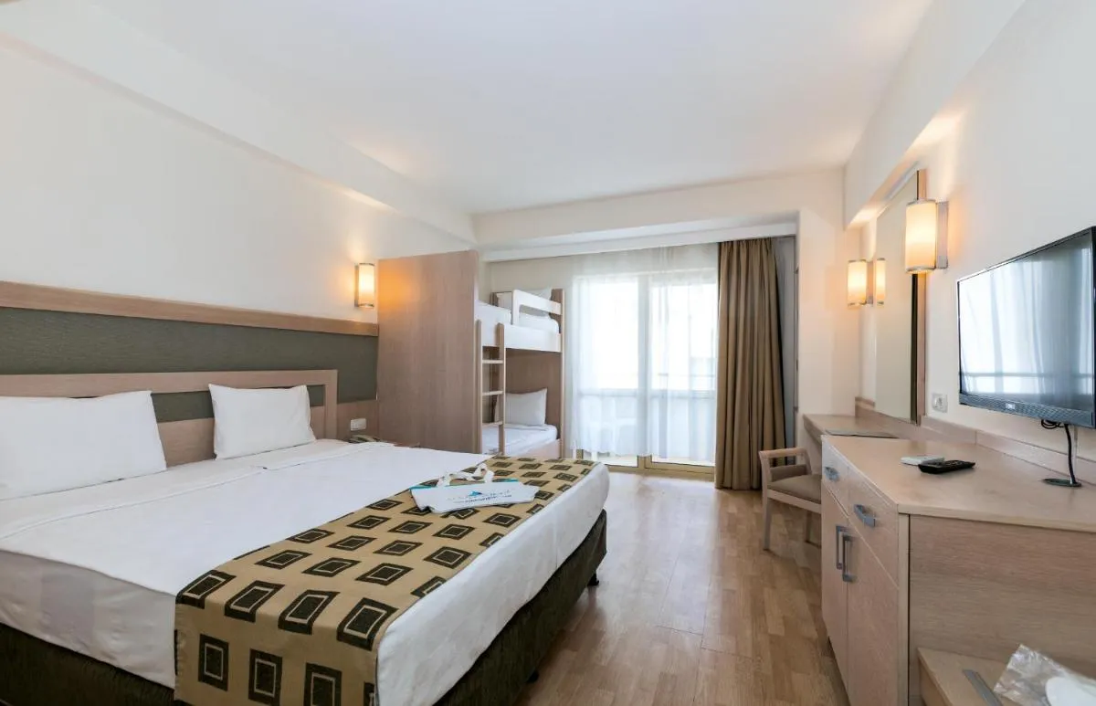 Image 1 of Side Breeze Hotel