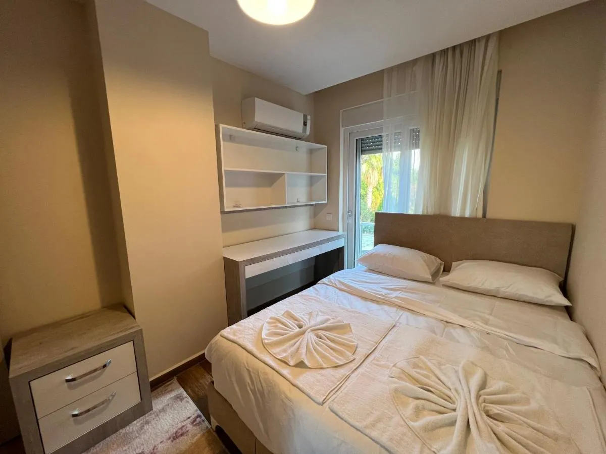 Image 1 of Spacious Flat Close To Sea’4′