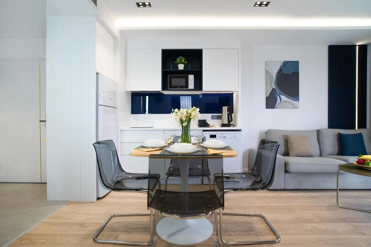 Image 3 of Stile Suite Marine Hotel