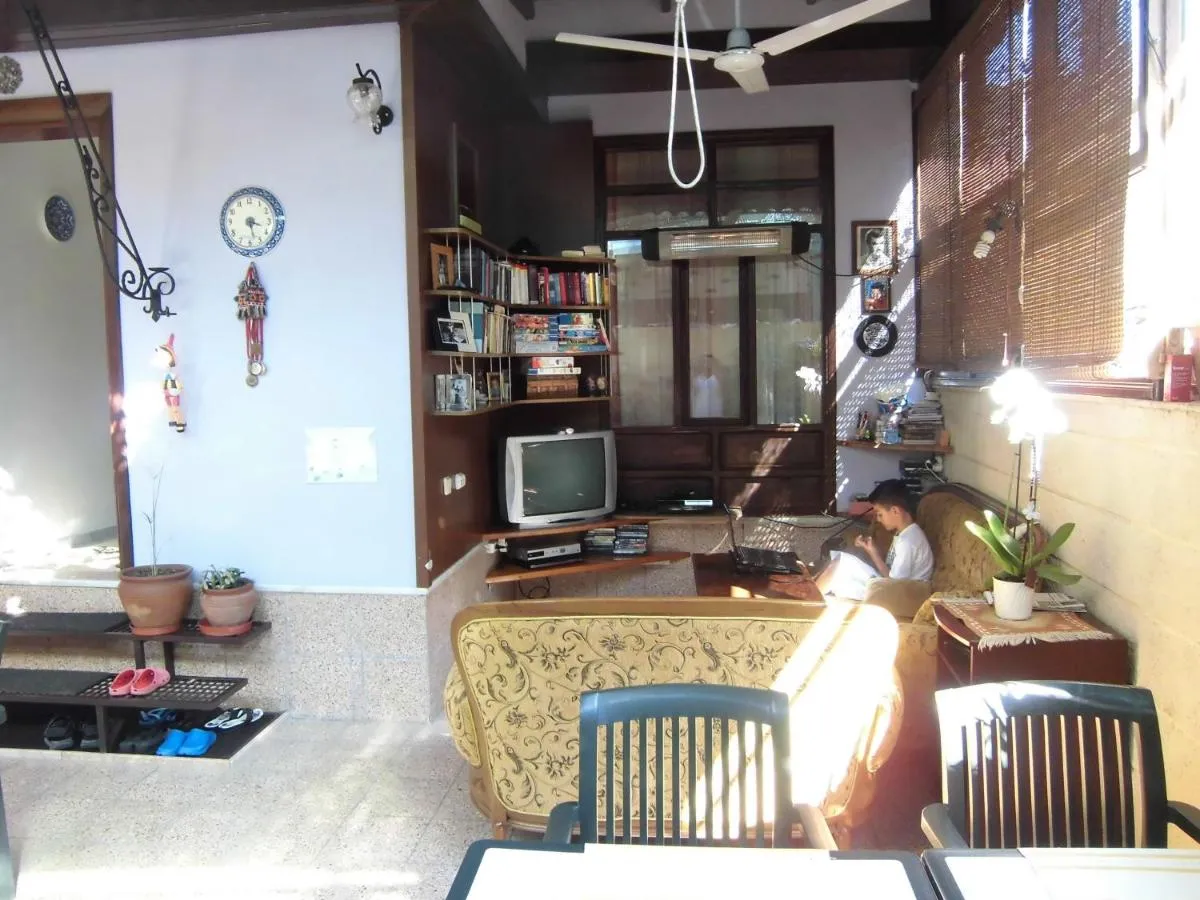 Image 2 of Sultan Pension