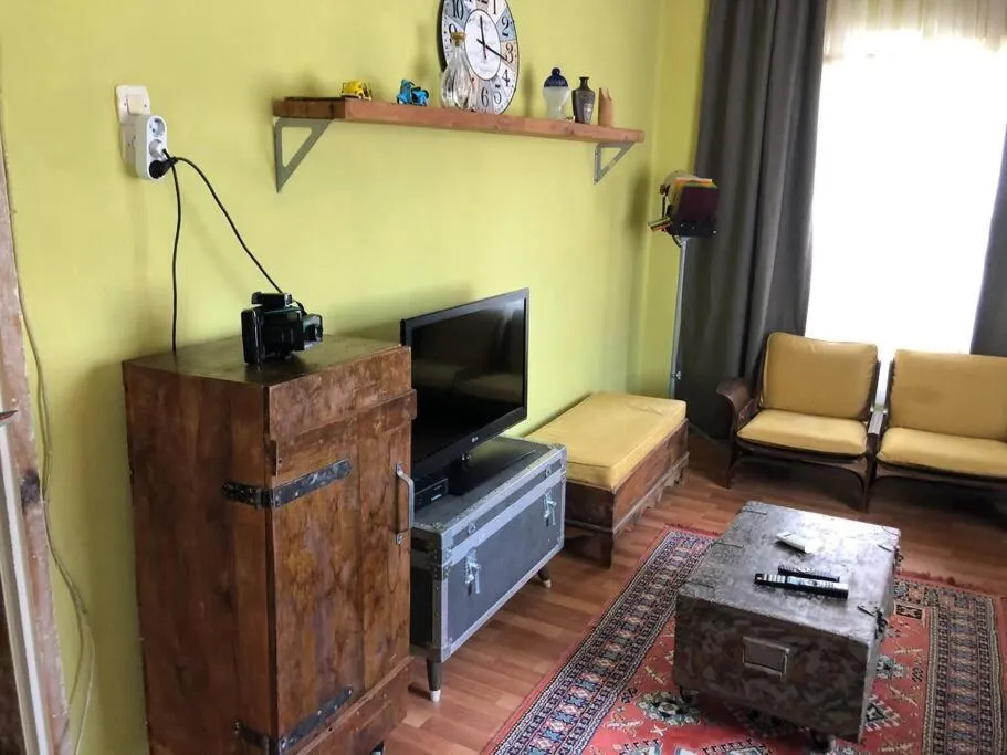 Image of TARİHİ KALEİÇİ MÜTHİŞ KONUM DENİZ YAKINI UYGUN FİYAT huzurlu EV
