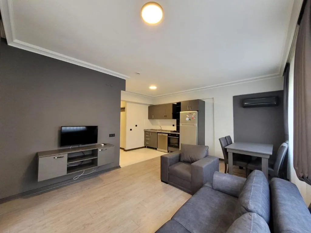 Image of The U HOMES APART