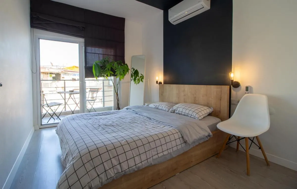 Image 1 of Alex Suites Lara