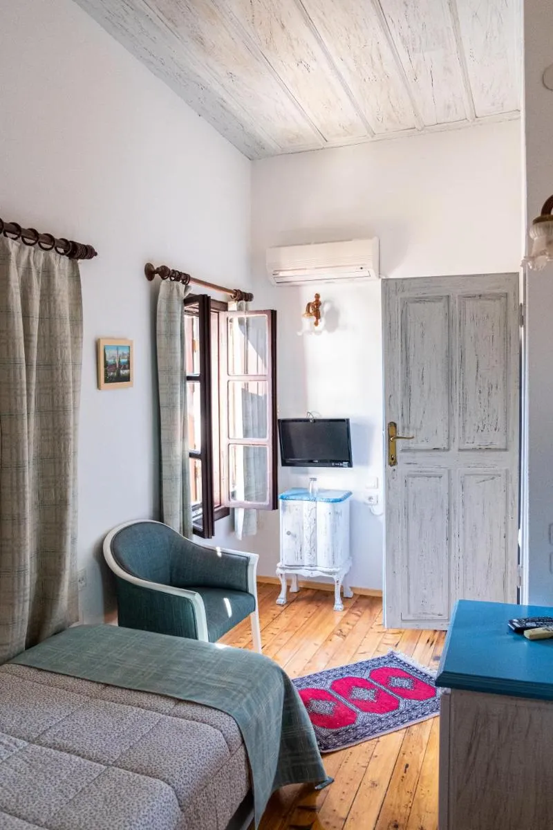 Image 5 of Atelya Art Hotel