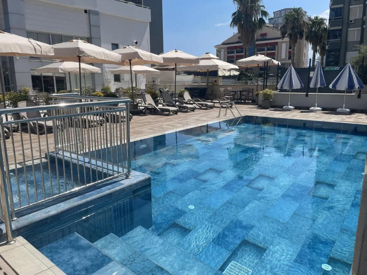 Image 3 of Blue Garden Hotel