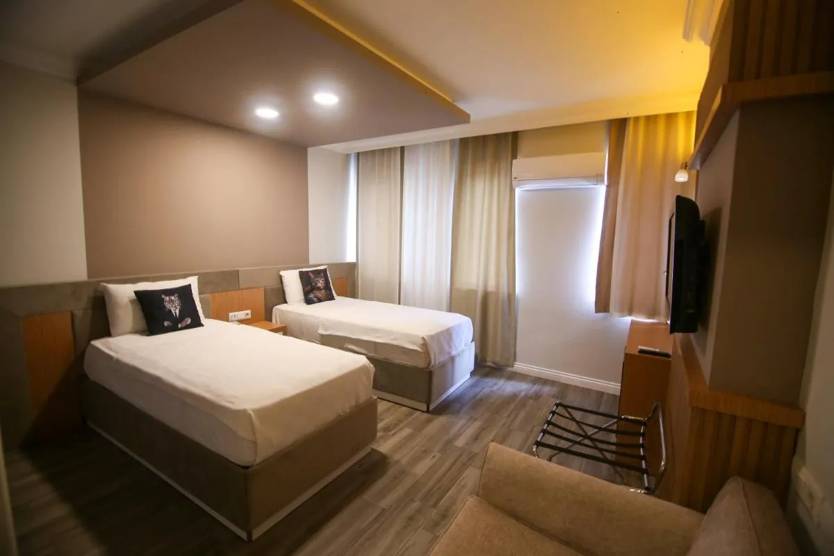 Image 5 of ÇEVİK PALACE HOTEL