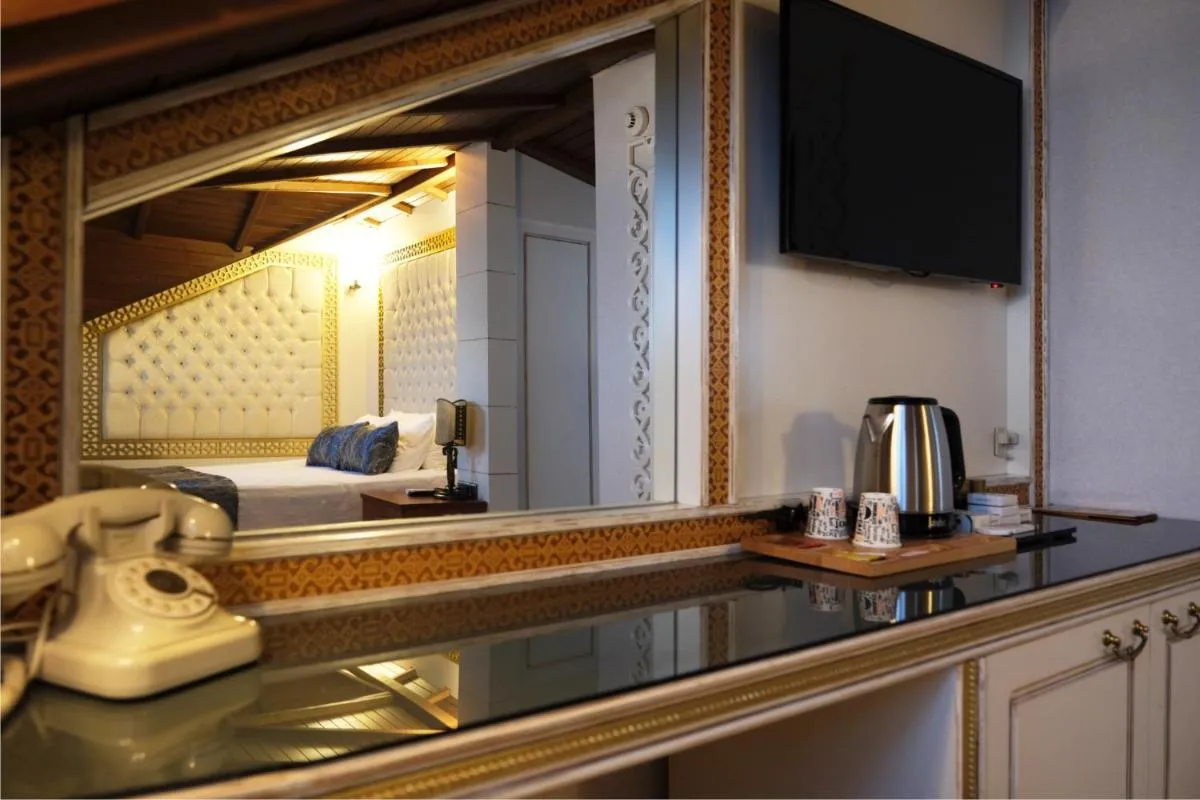 Image 2 of Castle Old Town Hotel