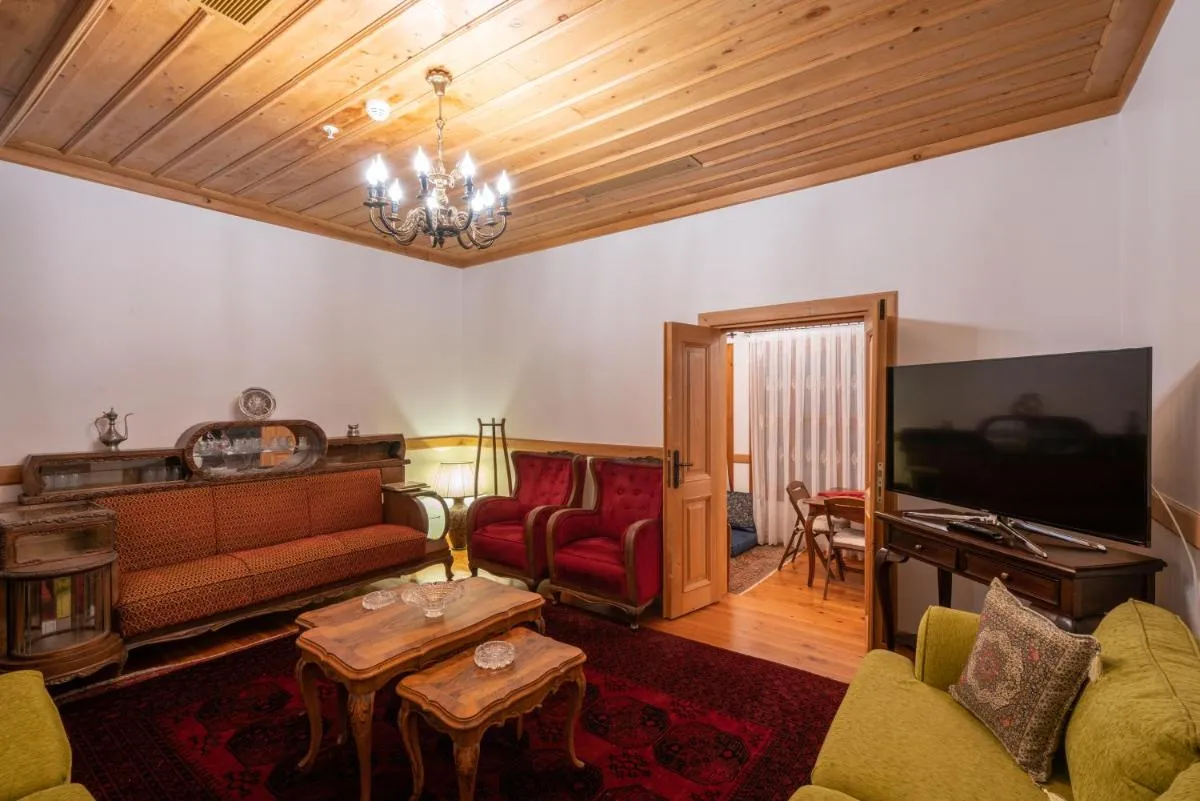 Image 4 of Cedrus Hotel