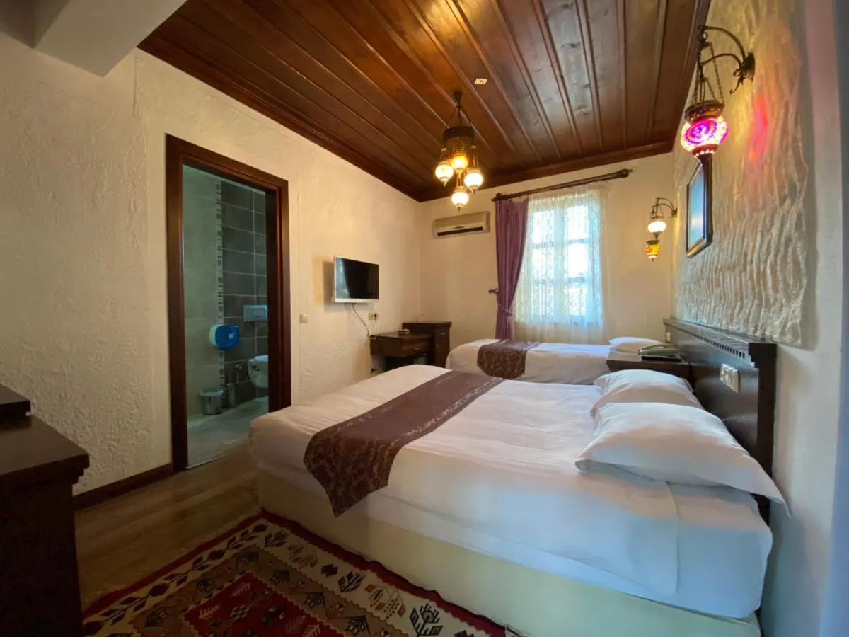 Image 6 of Cicerone Lodge Hotel