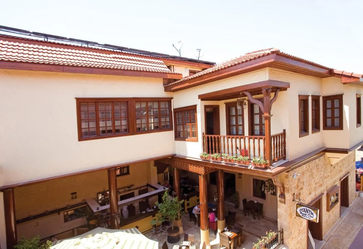 Image 5 of Cicerone Lodge Hotel