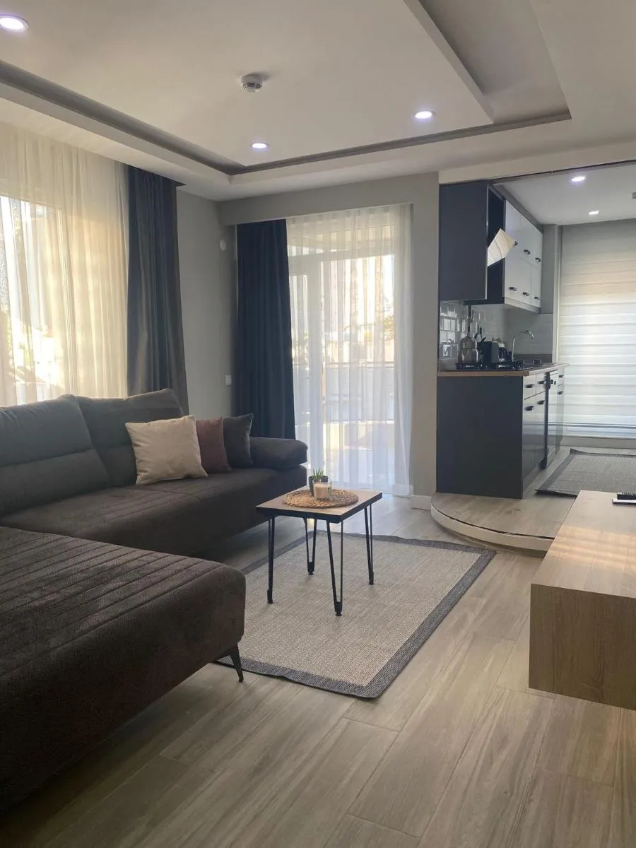 Image 4 of Cosy Suite