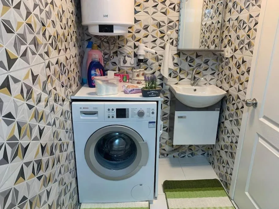 Image 2 of Ece home