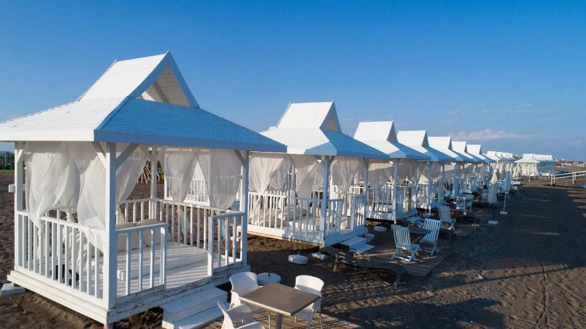 Image 5 of Gardenya Lara Suit Hotel