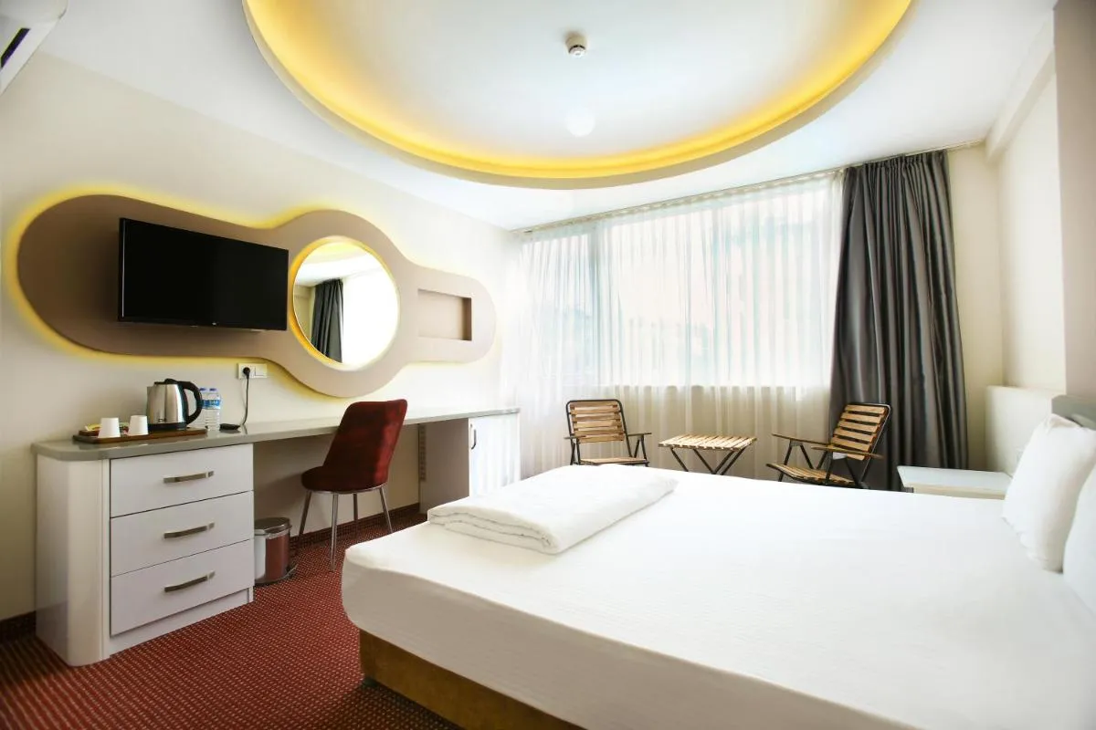 Image 5 of IS Hotel