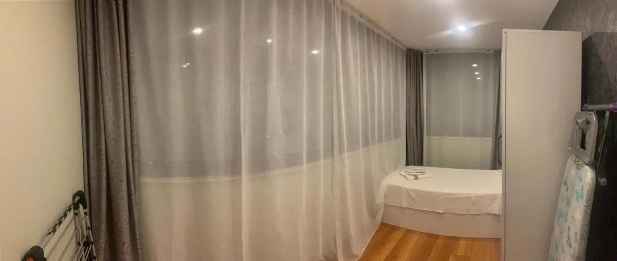 Image 2 of LONDON OTEL