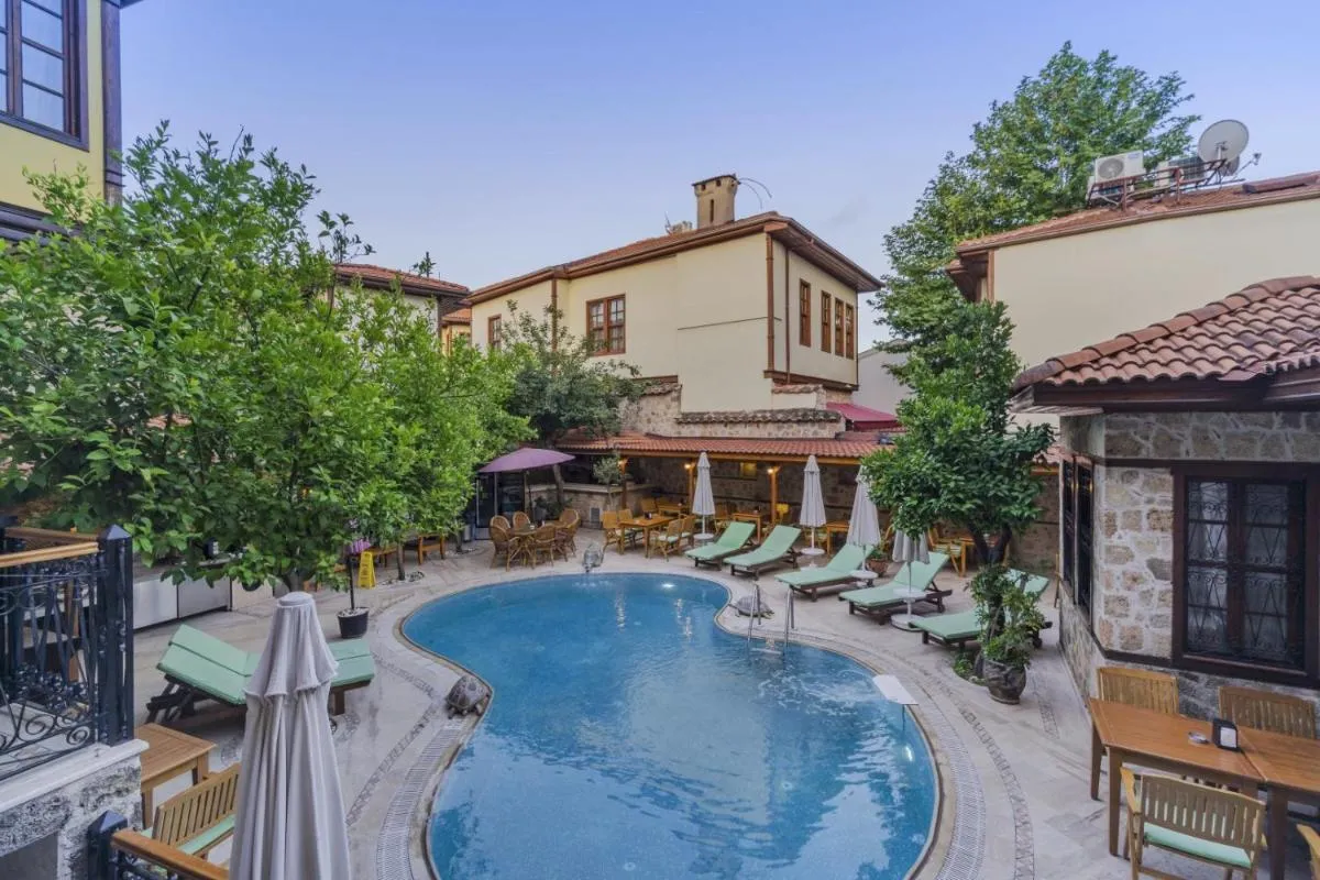 Image 3 of La Paloma Hotel