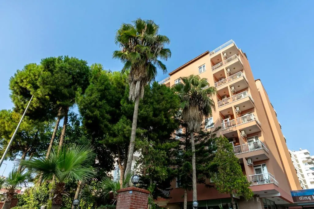 Image of Lara Dinc Hotel