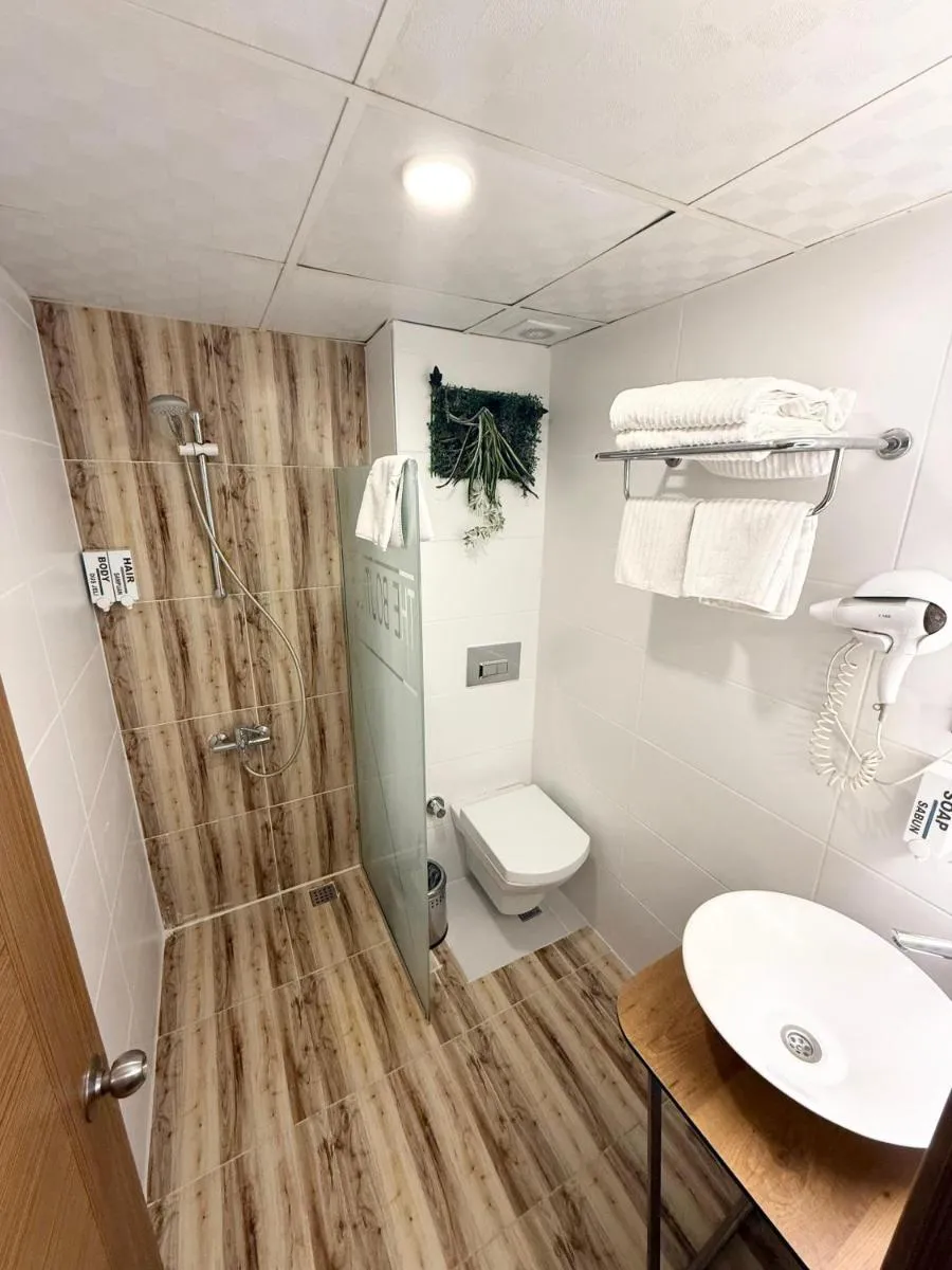Image 4 of NFK The House Hotel