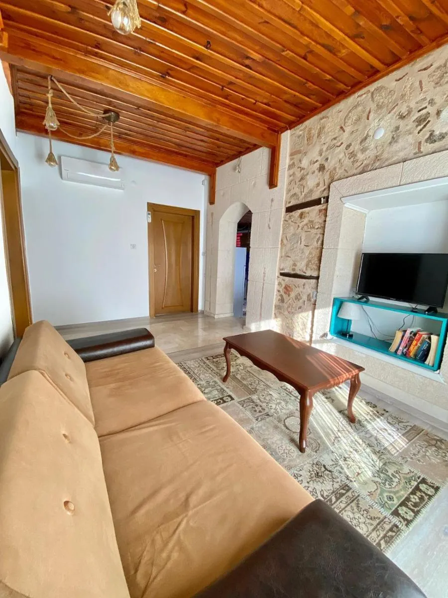 Image 5 of Oldtown Family Fisher Suit With 3 Bedrooms