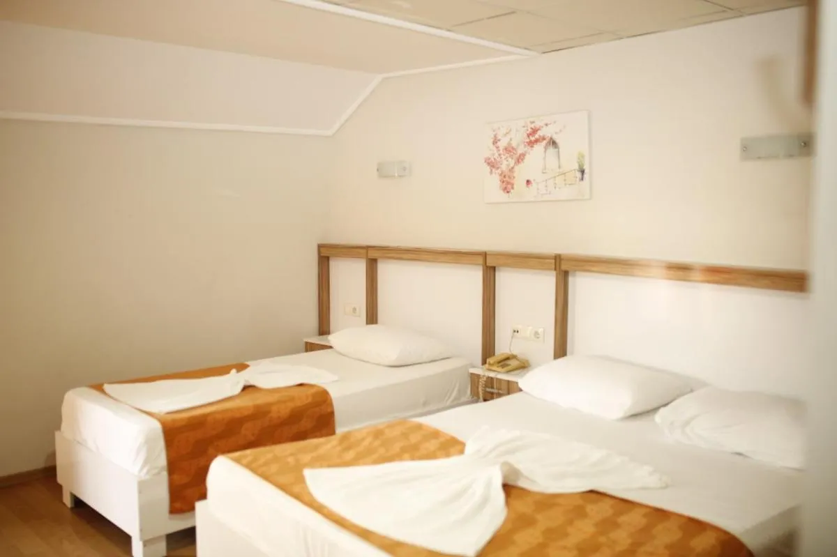 Image 6 of Özhan Hotel